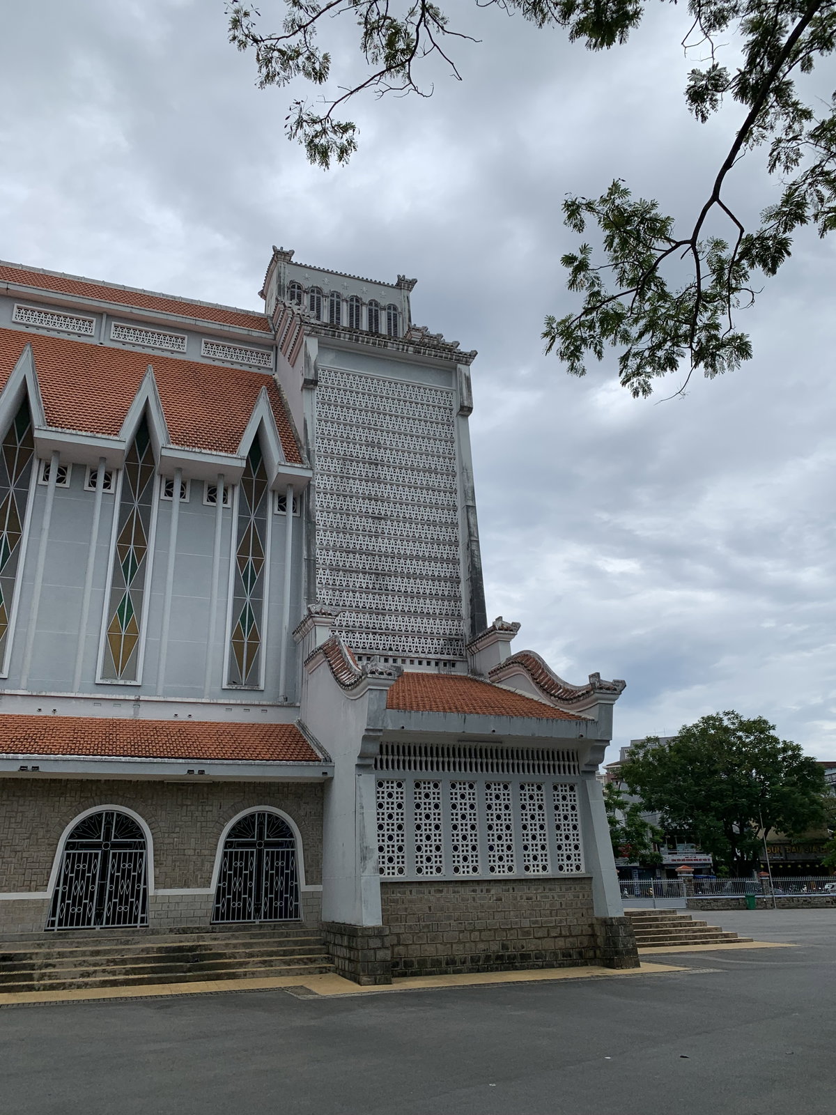 Huế 2024 - Church of the Saviour (Nhà thờ Dòng Chúa Cứu Thế, Huế), Hue, Vietnam, 2024