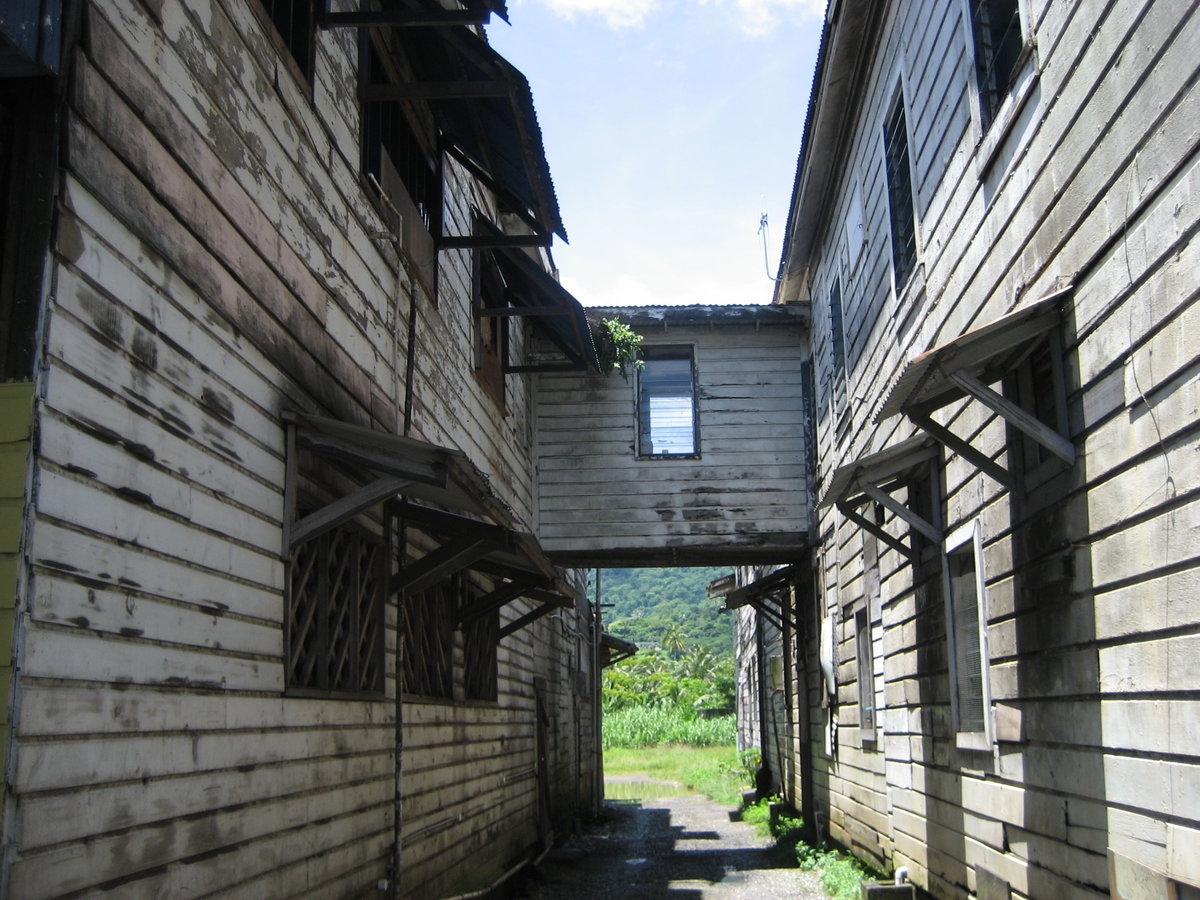 Old bridge between two colonial warehouse buildings in Apia, Apia, Samoa, 2007