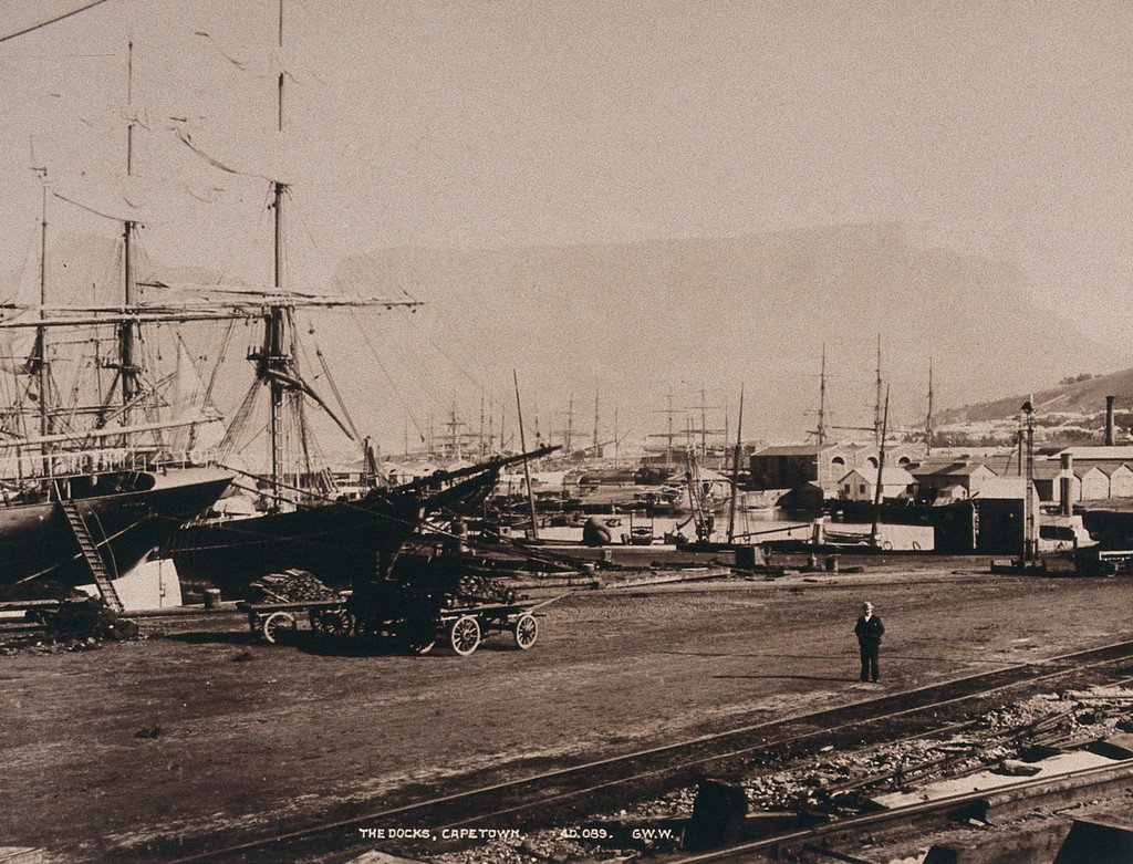 EU: Cape Town, South Africa: The docks at Cape Town. Photograph by George Washington Wilson (1896), Cape Town, South Africa, 1896