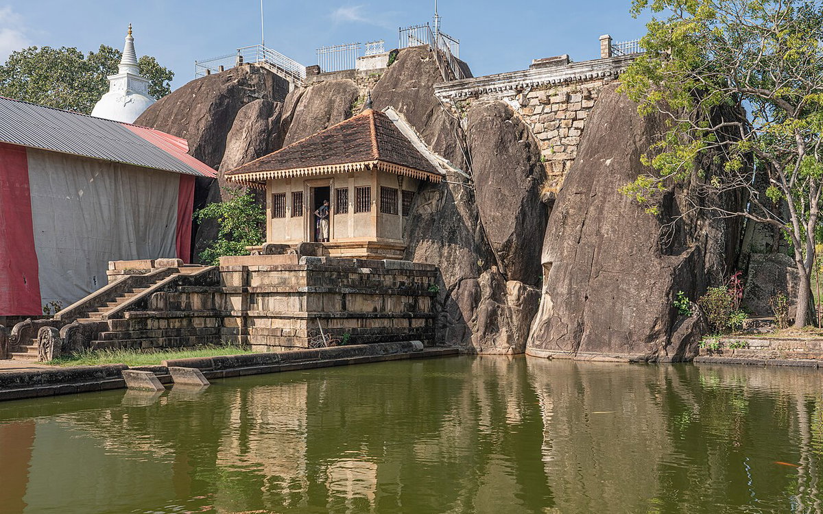 SL Anuradhapura Isurumuniya Temple, Anuradhapura, Sri Lanka, 2020