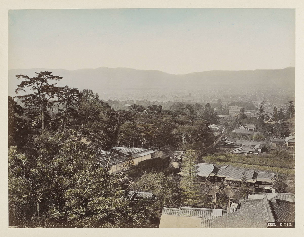 EU: Gezicht op Kyoto (1888), Kyoto, Japan, 1888