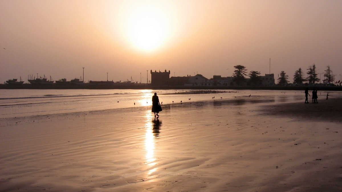 Setting sun - Essaouira (3 of 3), Essaouira, Morocco, 2009