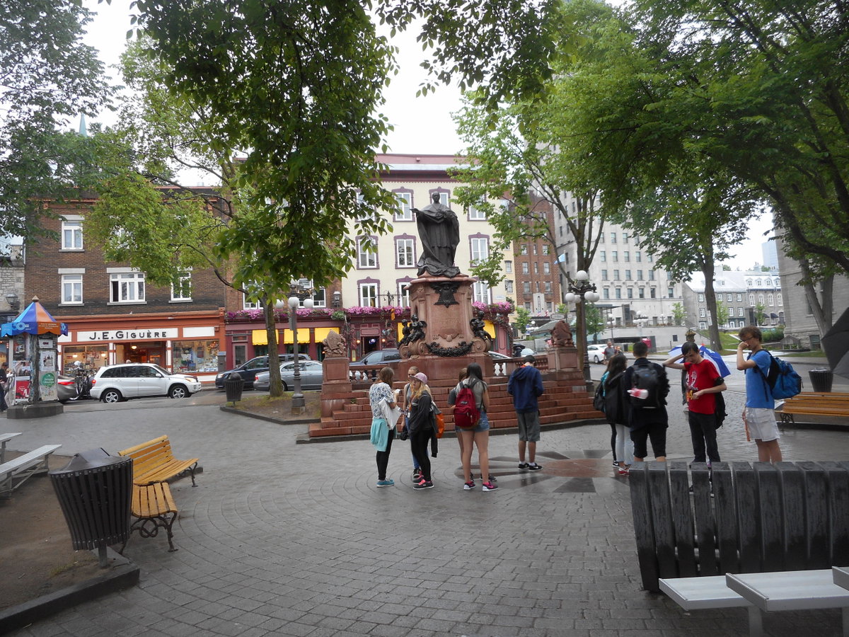 Place de l Hotel-de-Ville - 16, Quebec City, Canada, 2016