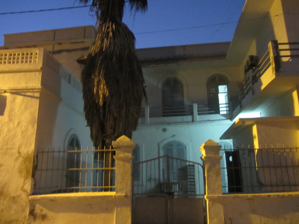 Saint-Louis - Maison rue Schoelcher x quai Henri-Jay, Saint-Louis, Senegal, 2013