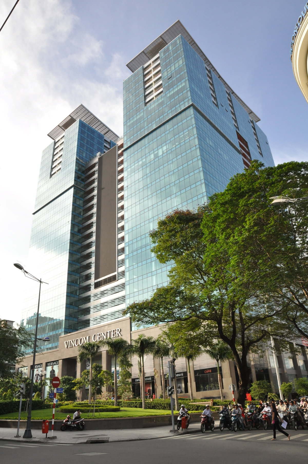 Vincomcenter q1,tp Hcm, Ho Chi Minh City, Vietnam, 2011