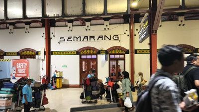 Stasiun Semarang Tawang, Semarang — photos through time