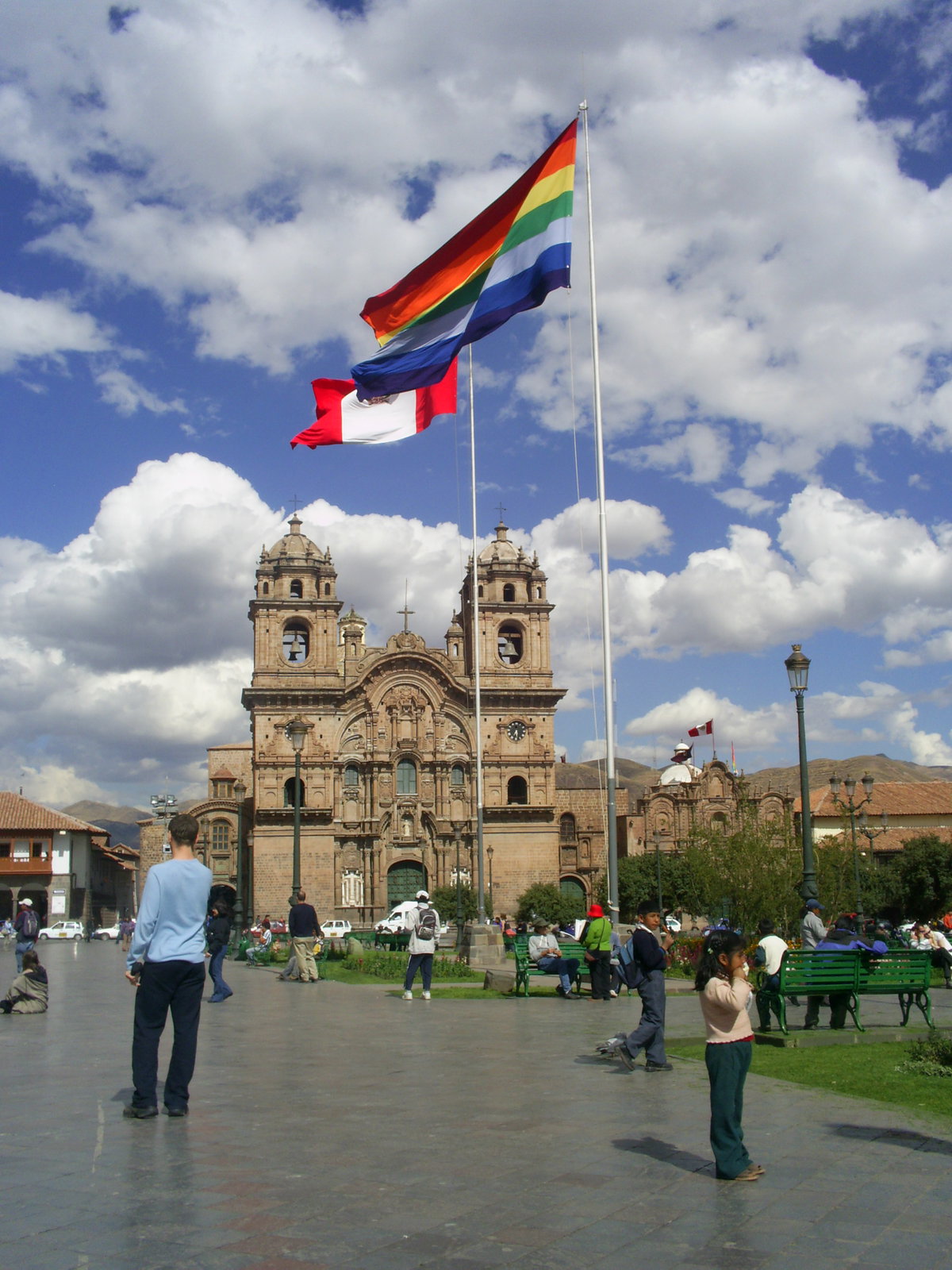 Banderas del Cusco e Peru- Iglesia Compañía de Jesús - Julio, Cusco, Peru, 2007