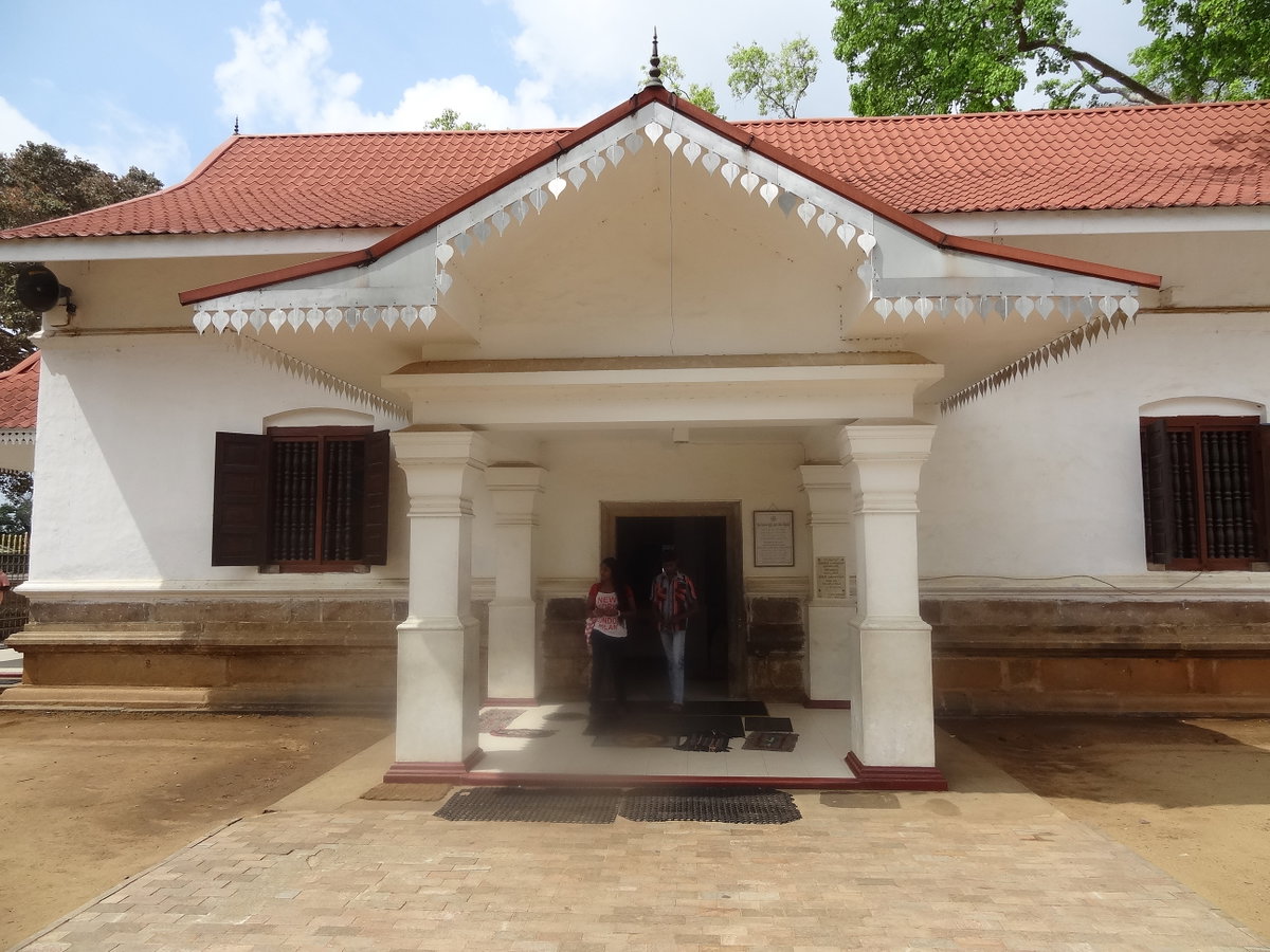 Jaya Sri Maha Bodhi 07, Anuradhapura, Sri Lanka, 2013