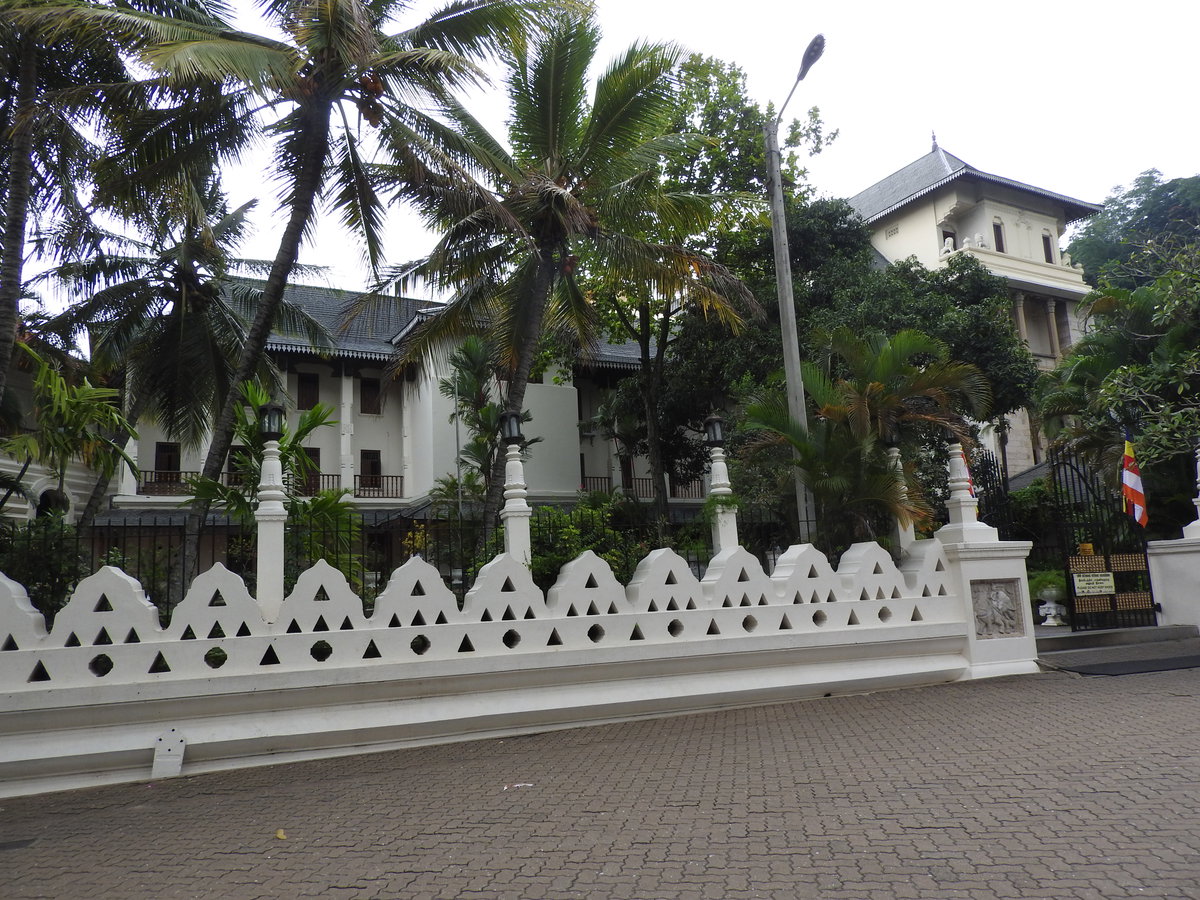 Sri Dalada Maligawa-36-kandy-Sri Lanka, Kandy, Sri Lanka, 2019