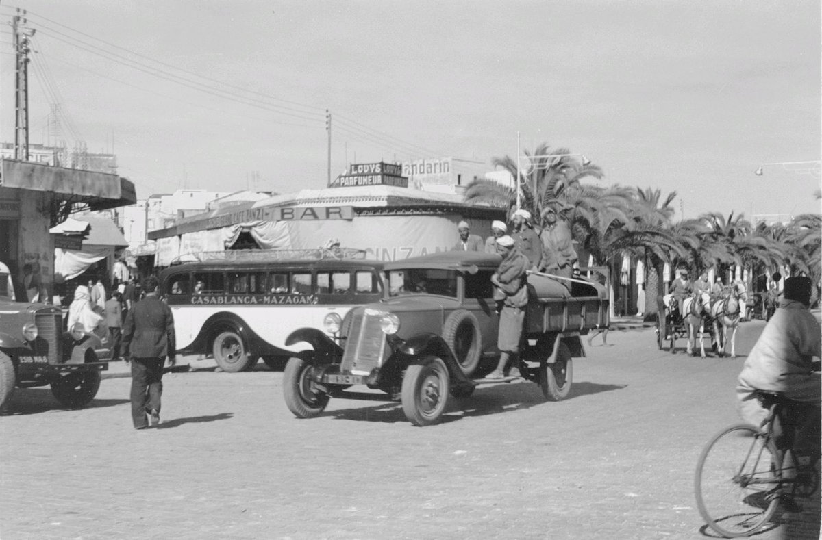 EU: Travel photos Morocco. Casablanca. Street-scene with Casablanca-Mazagan bus (1939), Casablanca, Morocco, 1939