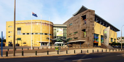 Museum of New Zealand Te Papa Tongarewa, Wellington, 2009
