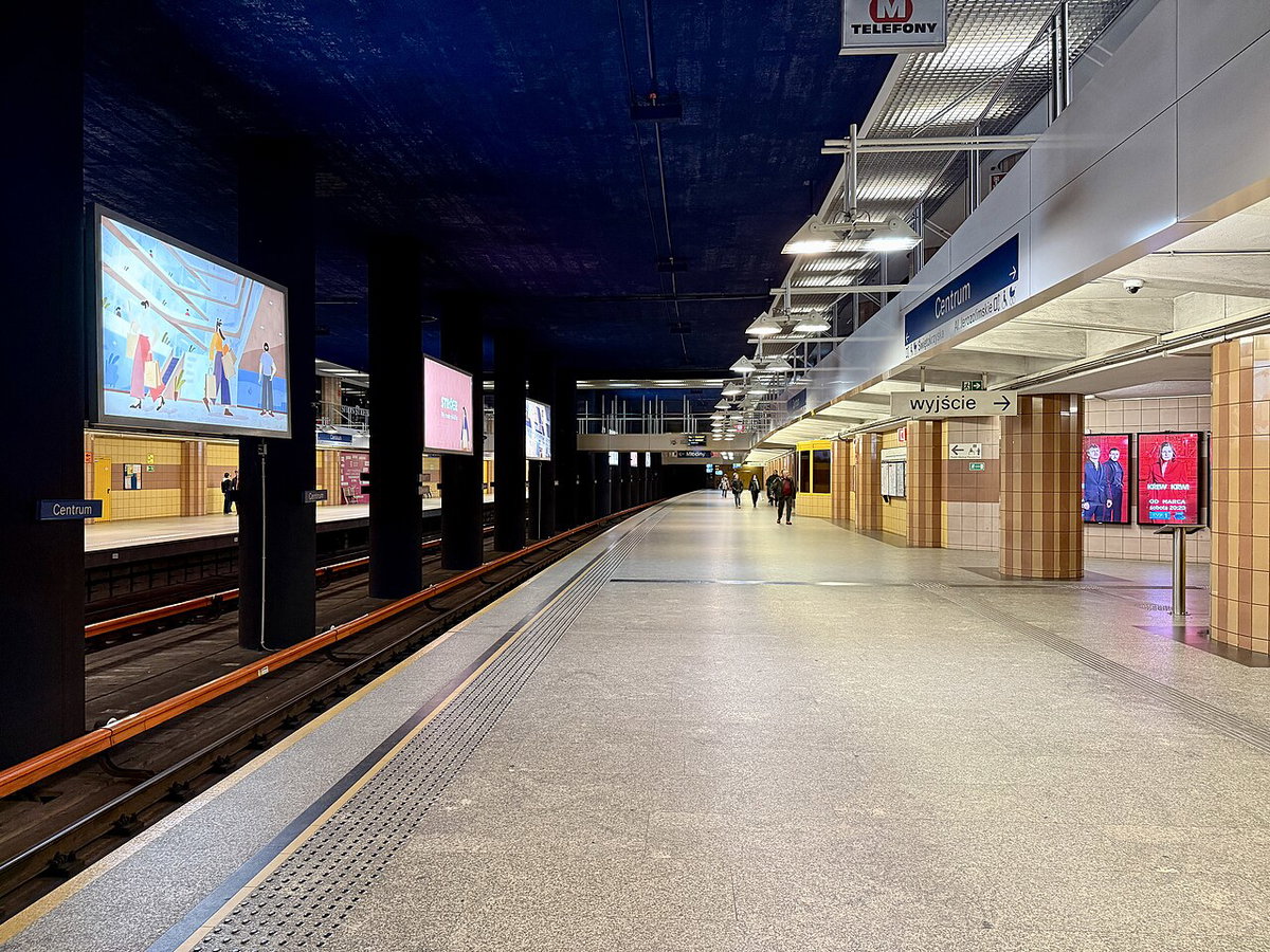 Warszawa metro Centrum, Warsaw, Poland, 2025