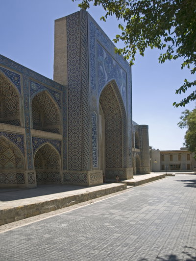 Bukhara Divanbegi Madrasa front 3, Bukhara, 2015