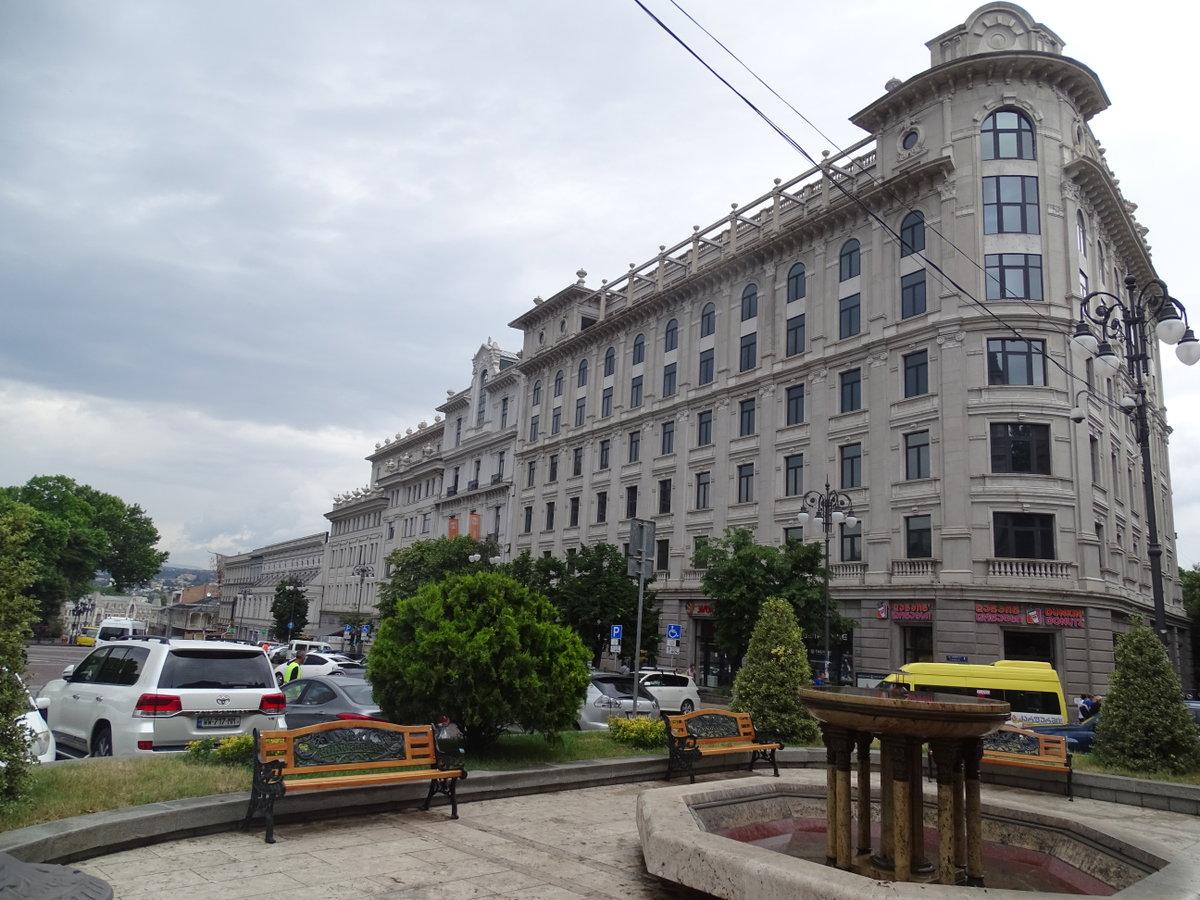 Gebäude am Freiheitsplatz Tiflis, Tbilisi, Georgia, 2018