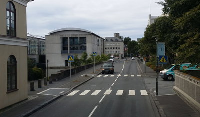 Vonarstræti - Mapillary (768316067214626) (cropped), Reykjavík, 2017