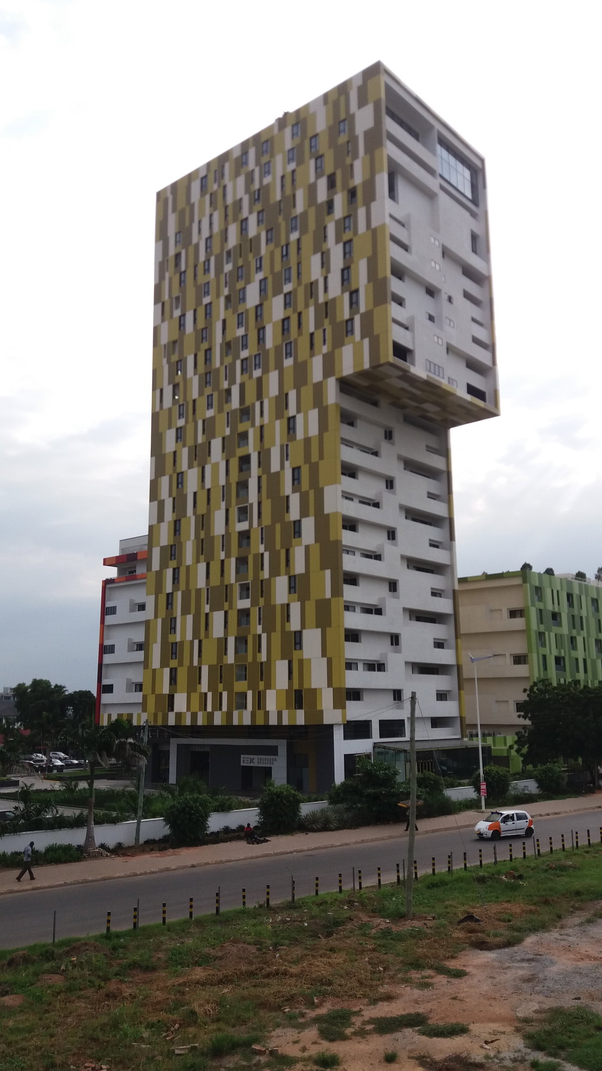 Skyrise building in Accra, Ghana 2, Accra, Ghana, 2016