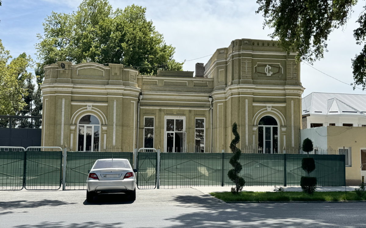 Sobiq rus cherkovi binosi, Kokand, Uzbekistan, 2024