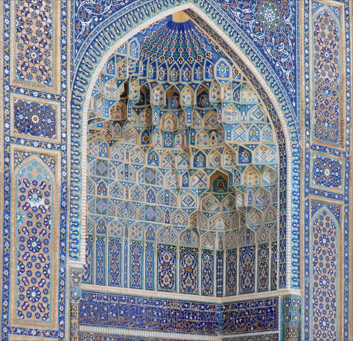 Le portail du Gour Emir (Samarcande, Ouzbékistan), Samarkand, Uzbekistan, 2011