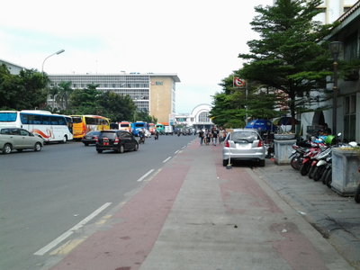 Stasiun Jakarta dari Museum Fatahillah, Jakarta, 2013
