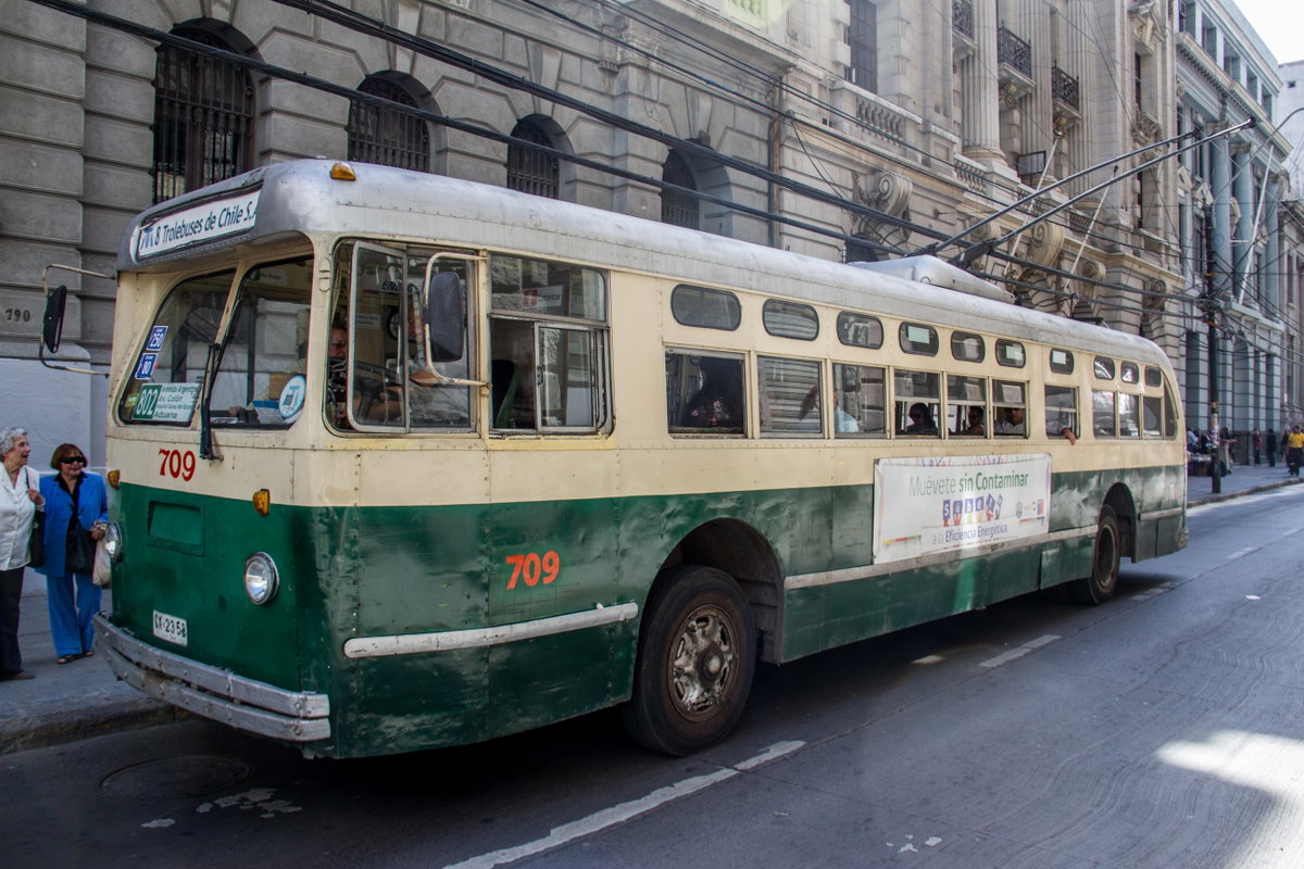 Pullman trolleybus in Valparaíso, Valparaíso, Chile, 2014