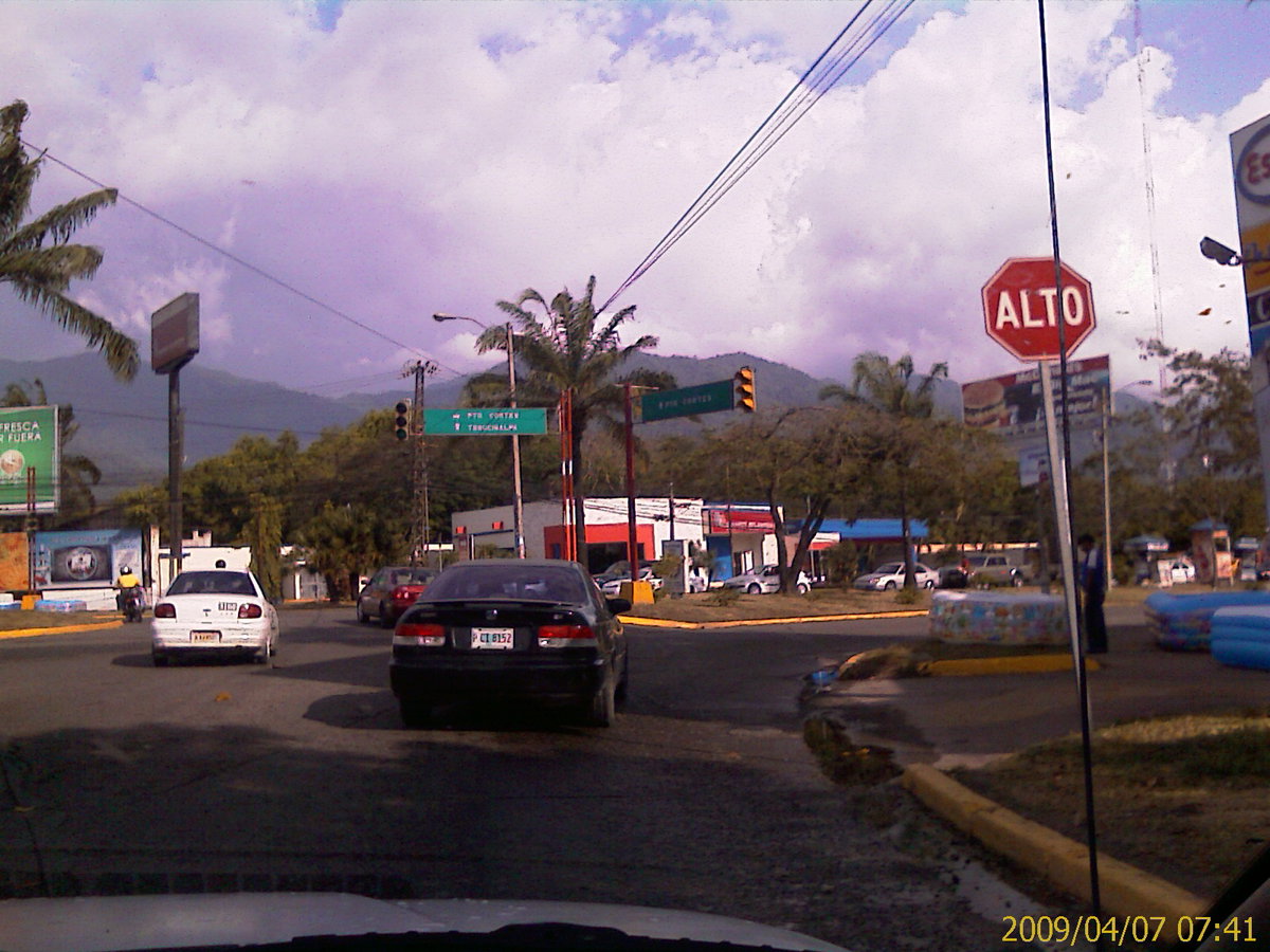 (0001) Boulevar del Norte, San Pedro Sula, Honduras, 2009