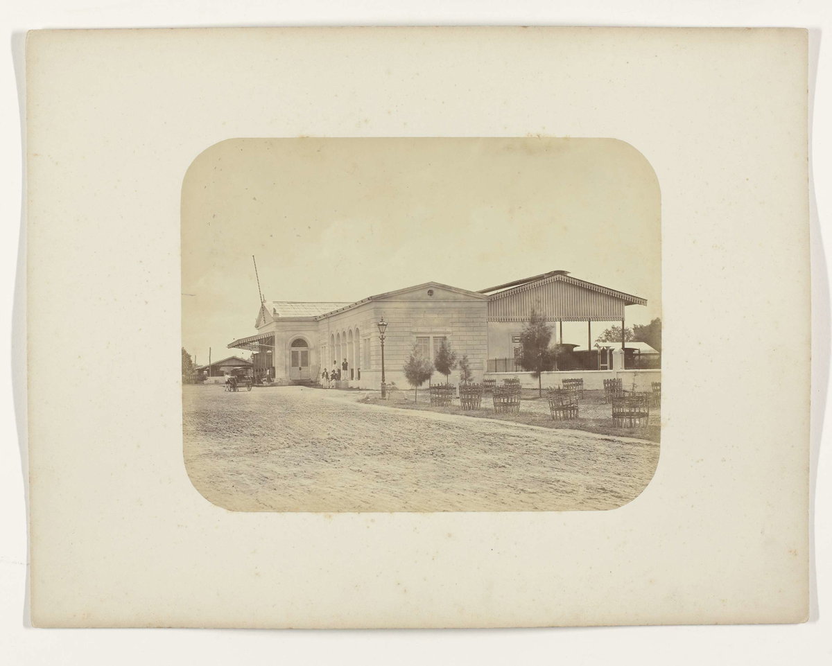 EU: Station van Surabaya (1880), Surabaya, Indonesia, 1880