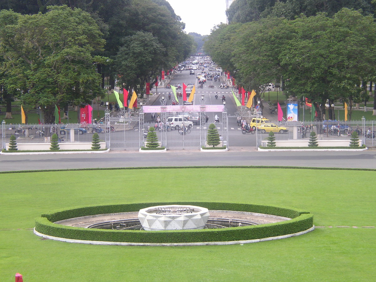 Fountain of Reunification Palace, Ho Chi Minh City, Vietnam, 2010