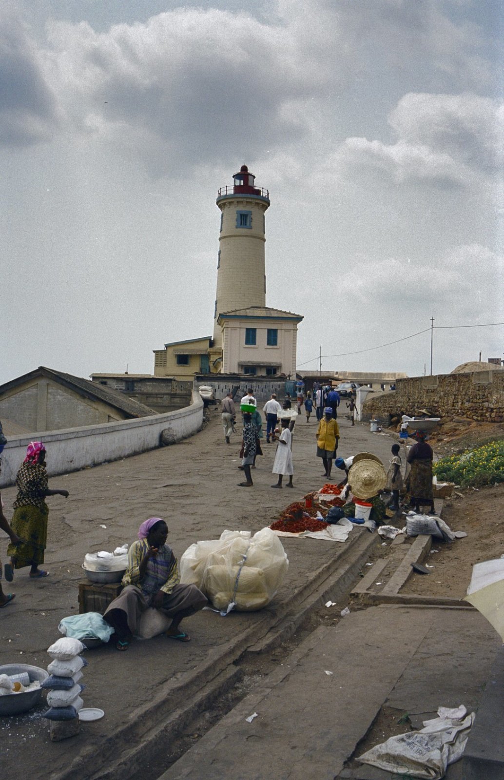EU: James Fort Lighthouse, Jamestown Accra, with market stalls (2000), Accra, Ghana, 2000