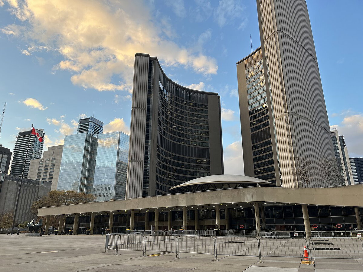 Toronto, November 10, 2023 - 233, Toronto, Canada, 2023