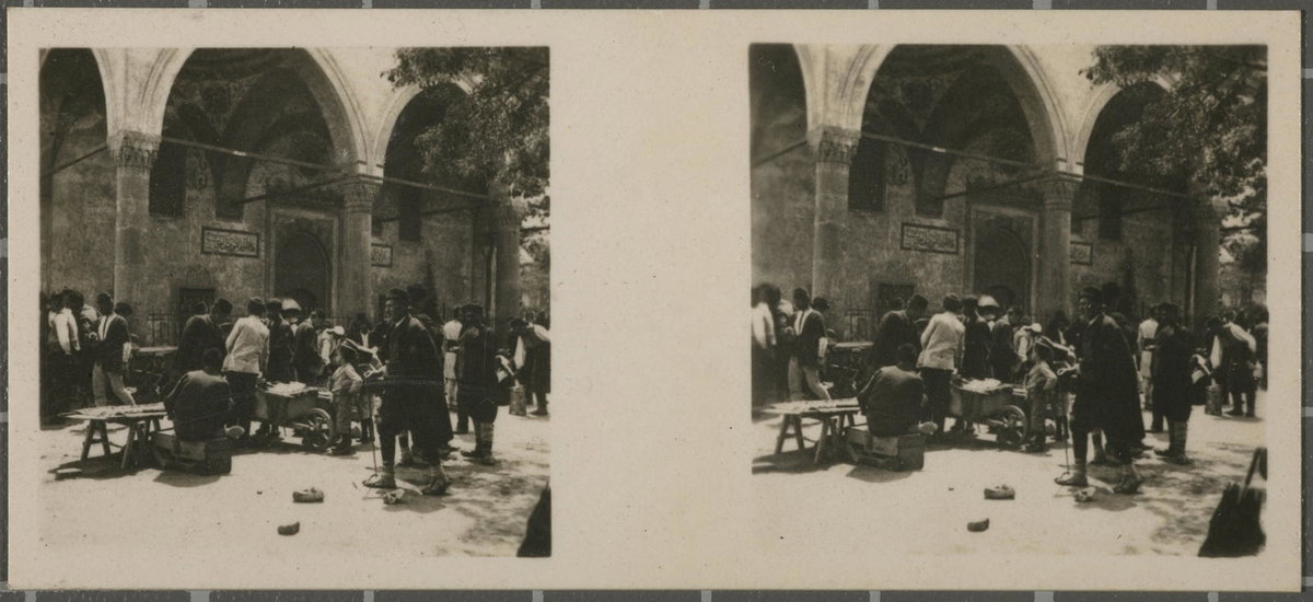 EU: N.º 63. Sofía - Mezquita - Pórtico y mercado (1933), Sofia, Bulgaria, 1933