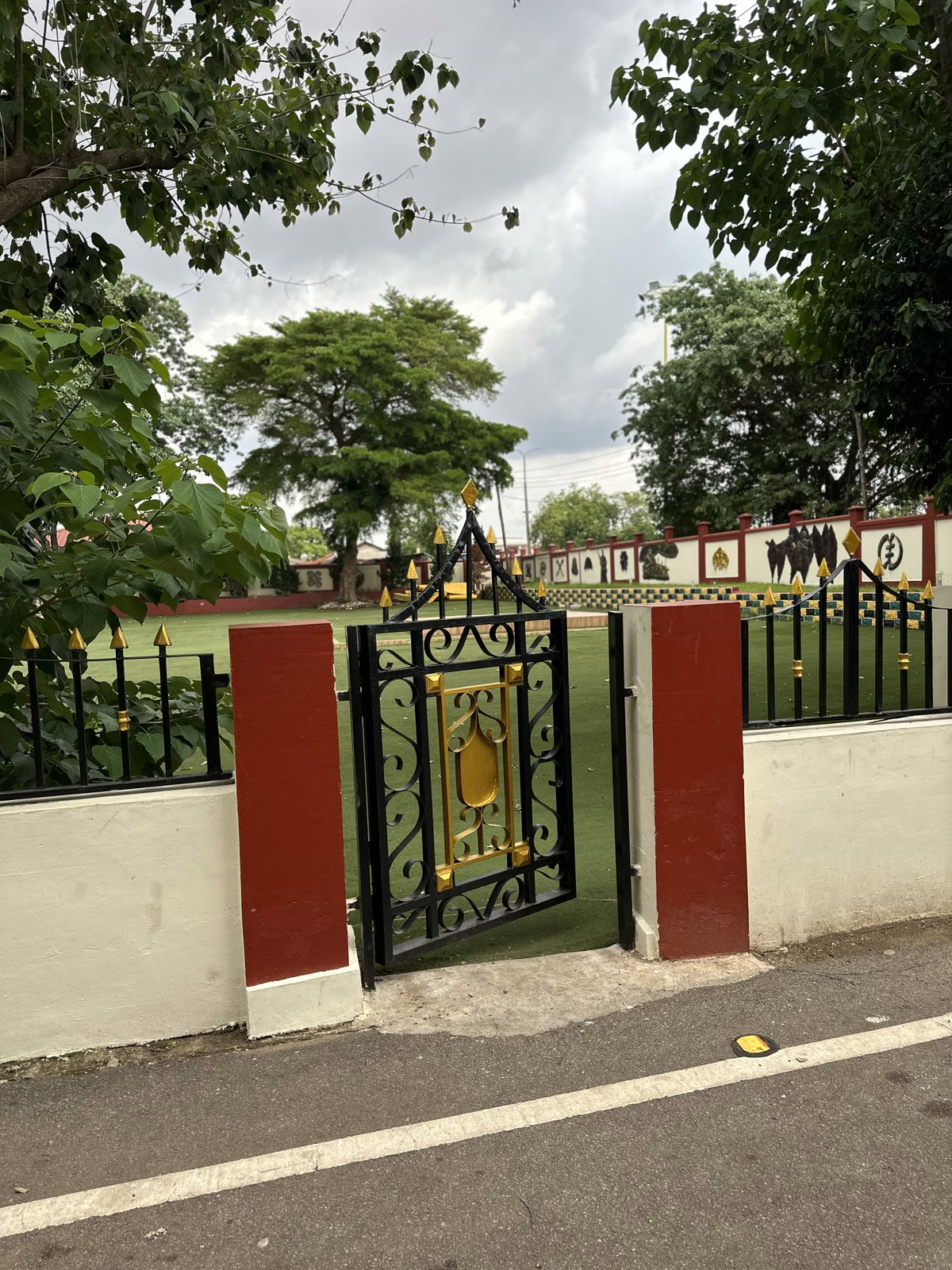 Entrance to Manhyia terrain, Kumasi, Ghana, 2025