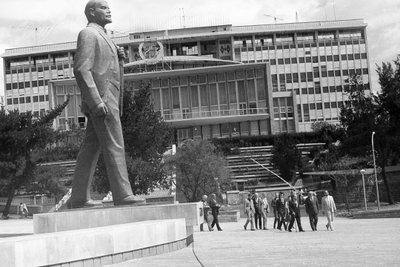 Lenin, Addis Ababa, 2011