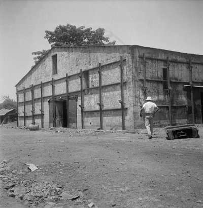 EU: Guiné-Bissau: armazem de Casas Comerciais (1953), Bissau, 1953