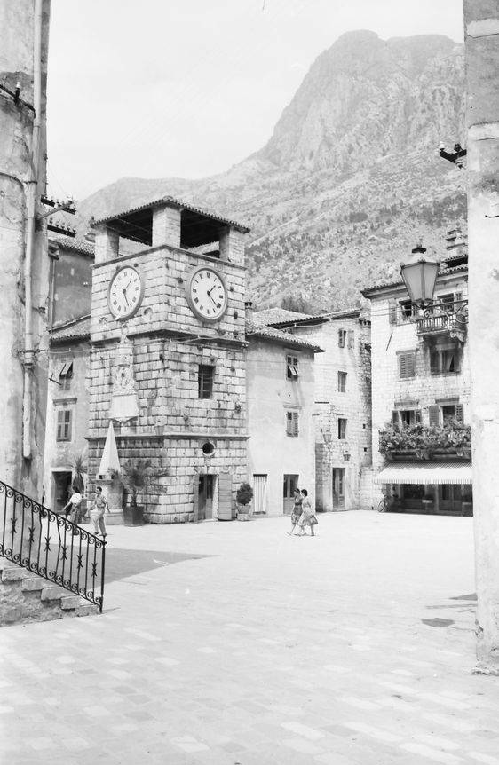 EU: Kotor, Cattaro: Uhrturm am Trg Oruzja (1961), Kotor, Montenegro, 1961
