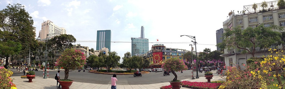 Vong xoay nguyen hue, Ho Chi Minh City, Vietnam, 2013