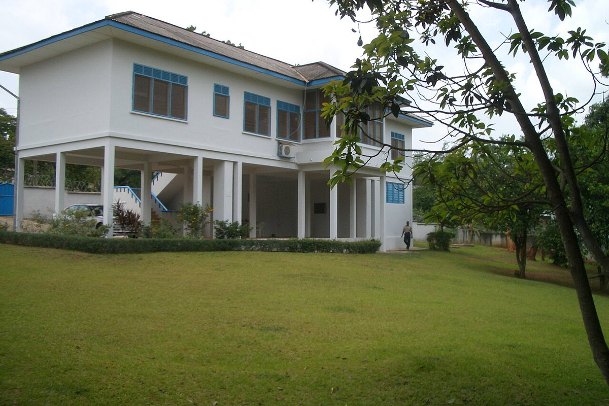 Colonial House in Kumasi , Ghana, Kumasi, Ghana, 2005