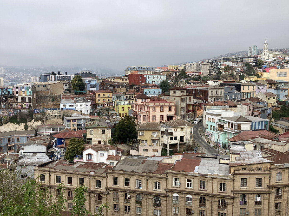 Vista desde el Cerro Panteón, Valparaíso, Chile, 2021