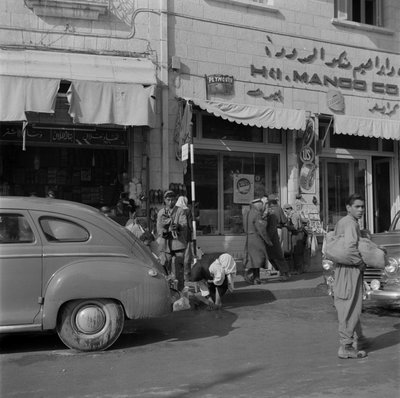 EU: Straatbeeld in de King Feisal street in Amman (1950), Amman, 1950
