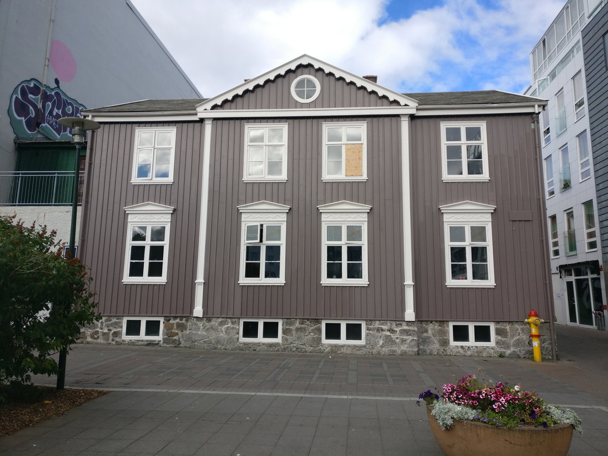 Reykjavík - Thorvaldsensstræti 2, Reykjavik, Iceland, 2017
