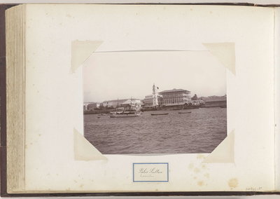 EU: Paleis van de sultan van Zanzibar, gezien vanaf het water (1910), Stone Town, 1910
