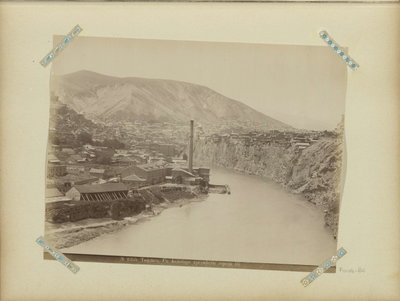 EU: Gezicht op Tiflis en de Koera (1890) [BC], Tbilisi, 1890