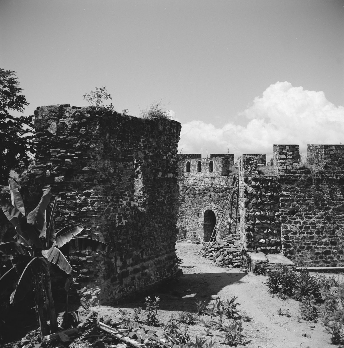 EU: British Fort, noordkant (1966), Komenda, Ghana, 1966