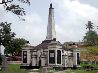 Old Dutch Cemetery, Elmina, 2015