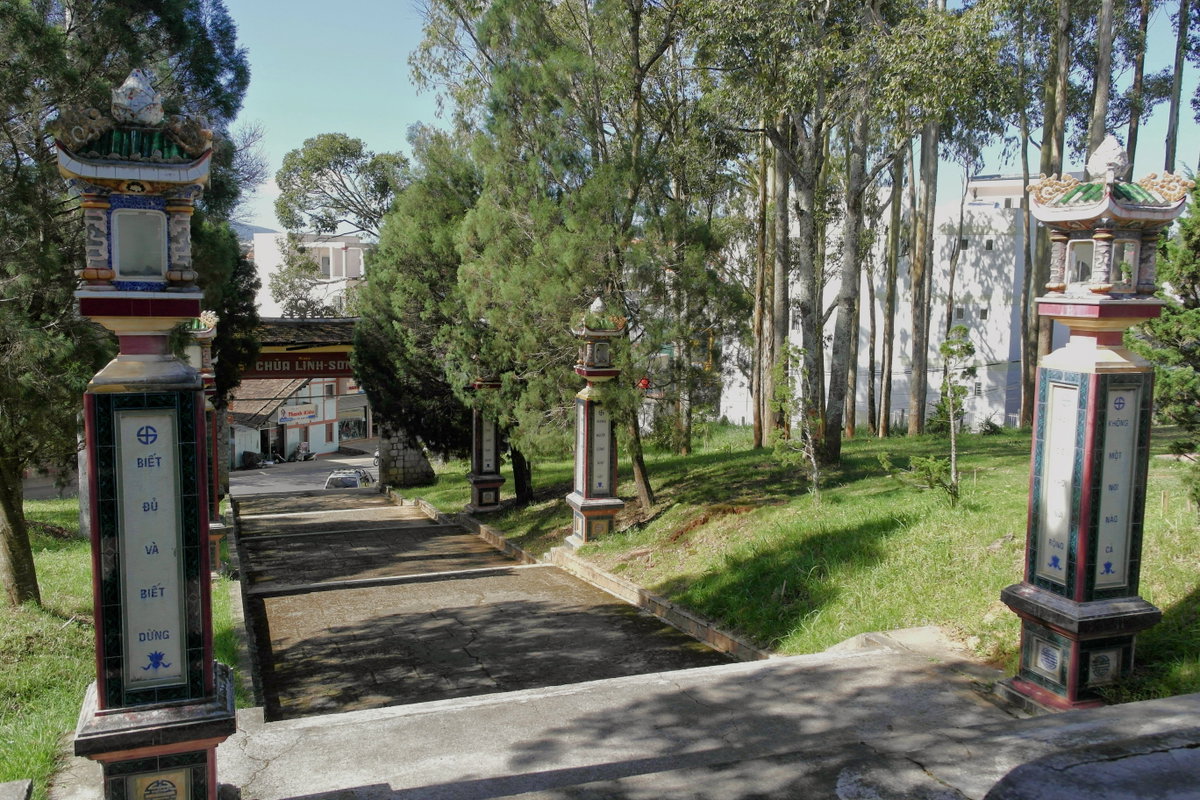 Linh Sơn Cô Tư Đa Lat, Da Lat, Vietnam, 2014