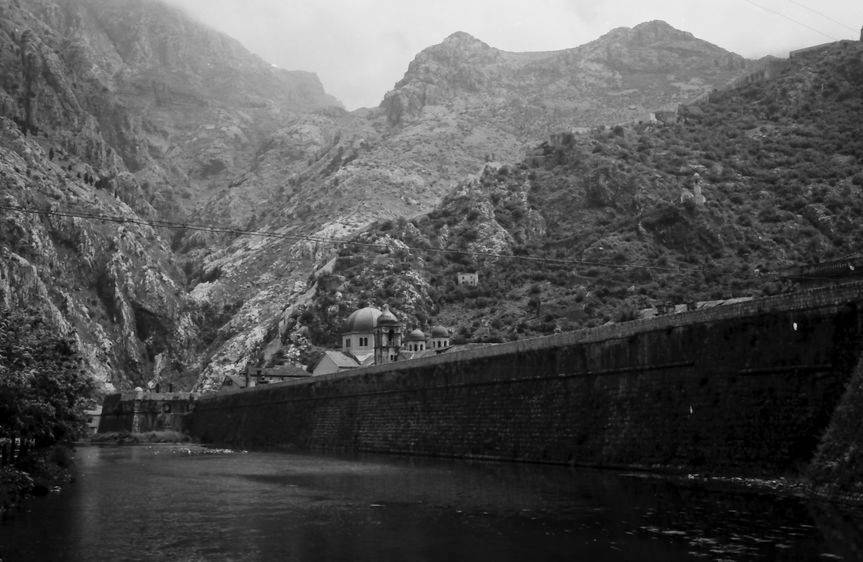 EU: Kotor, Cattaro: Stadtmauer an der Nordseite der Stadt (1961), Kotor, Montenegro, 1961