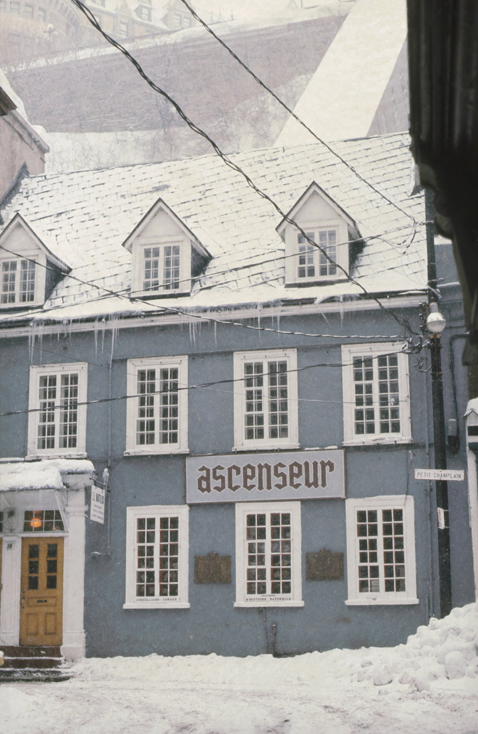 Maison Jolliet, 16, rue du Petit Champlain, Québec façade en, Quebec City, Canada, 1975