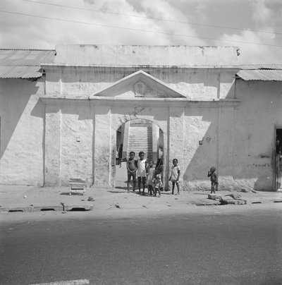 EU: Poort bij Christiansborg (1966), Accra, 1966