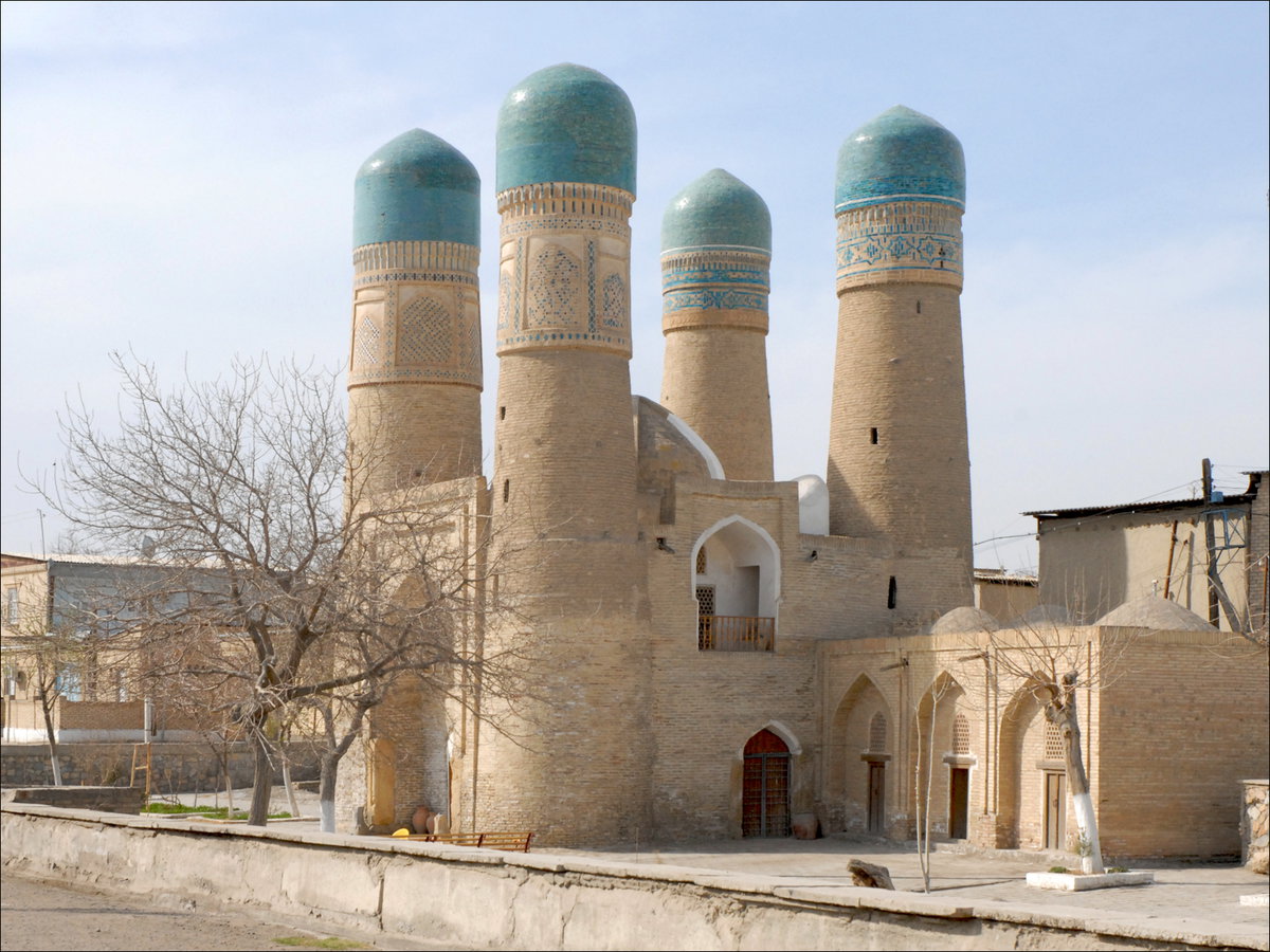 La médersa Tchor Minor (Boukhara, Ouzbékistan), Bukhara, Uzbekistan, 2011