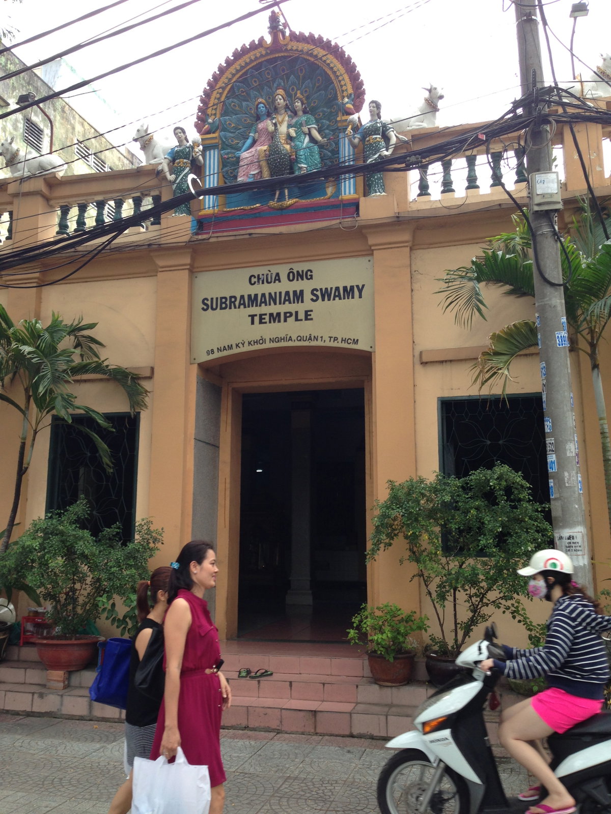Templo Subramaniam Swamy (Ho-Ĉi-Min-urbo) 01, Ho Chi Minh City, Vietnam, 2013