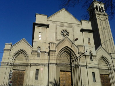 Catedral en plaza victoria, Valparaíso, 2013
